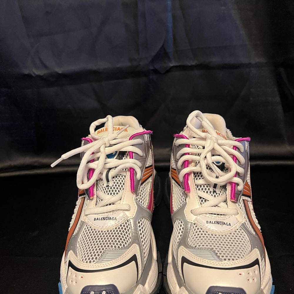 Balenciaga Man’s Sneakers - White and orange